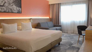 Hôtel des Congrès by Arteloge