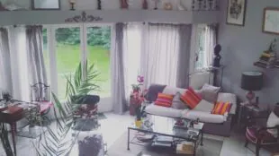 A La Maison