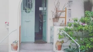 A La Maison