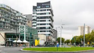 BEST WESTERN M-TREIZE PARIS ASNIERES