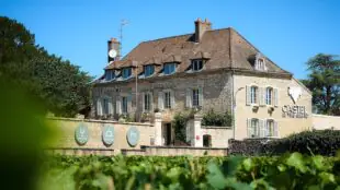 Castel de Très Girard