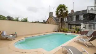 Brit Hotel Le Cygne